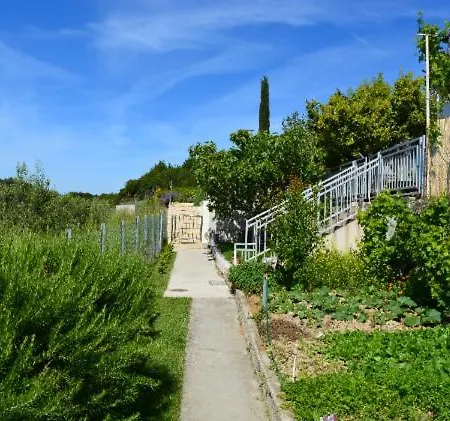 Mediterranean House - Forest Marjan *